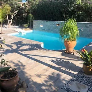 Chez Muriel Et Yves Alloggio in famiglia La Londe-les-Maures