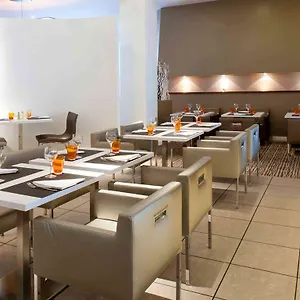 Hotel Novotel Gerland Musee Des Confluences